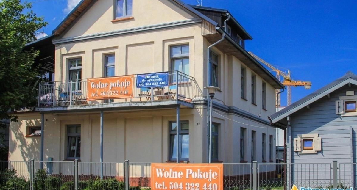Pokoje I Domki Letniskowe Bros Dziwnow Luaran gambar